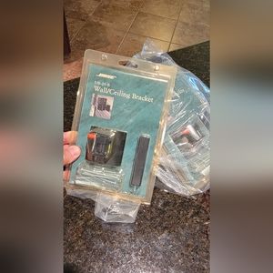 BOSE UB-20 B WALL / CEILING Bracket